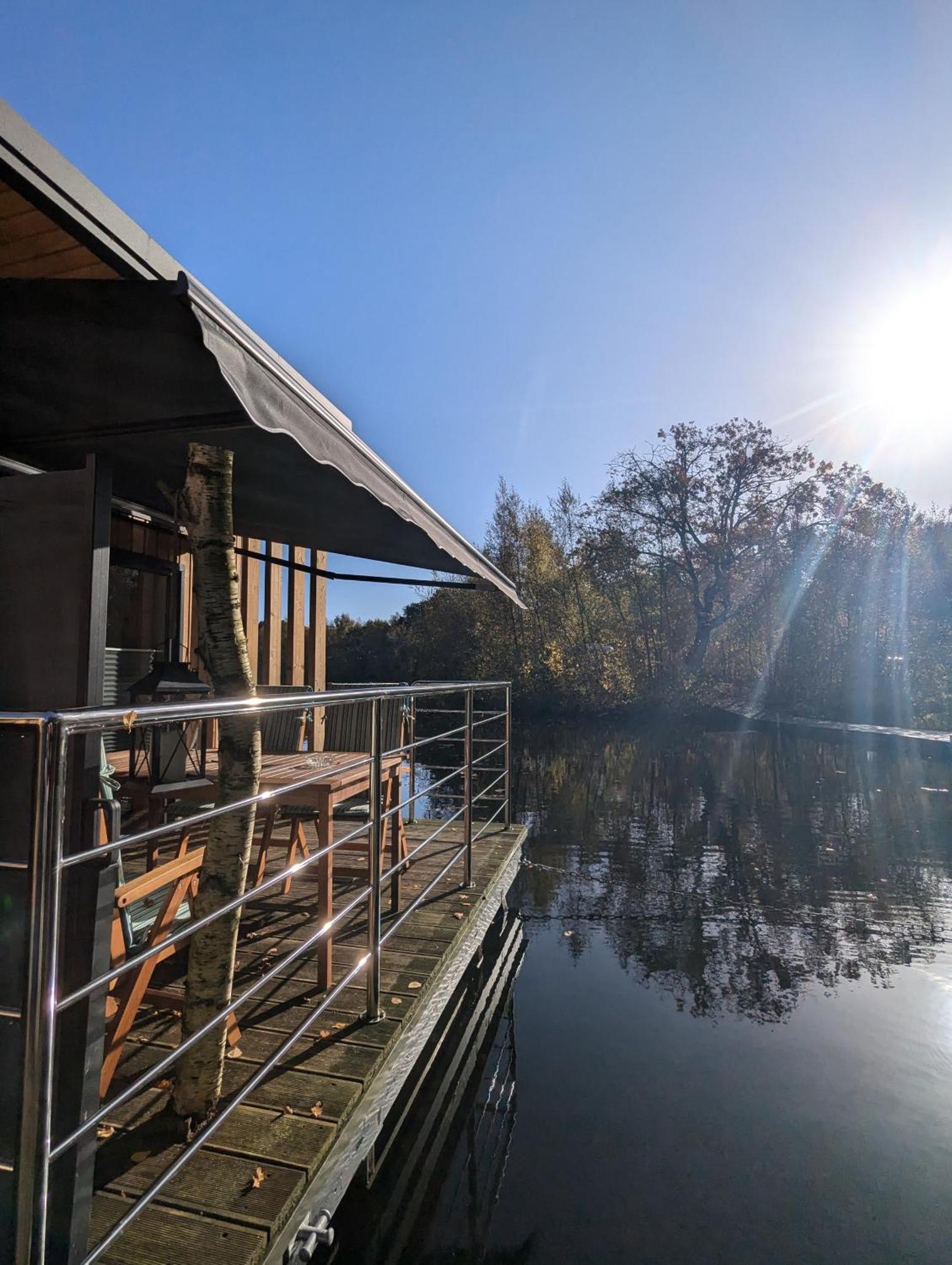 Hausboot Lena Hotel Papenburg Exterior photo